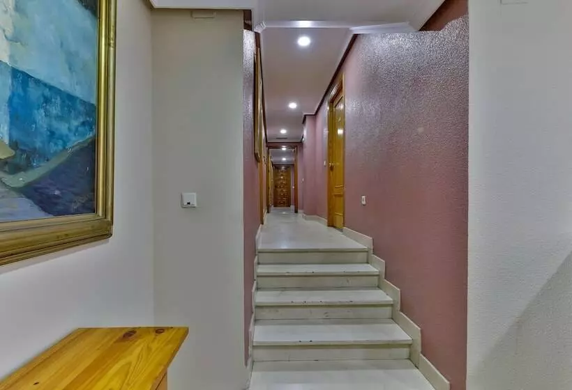 Fotos del hotel Hostería El Bodegón De Gredos:  3