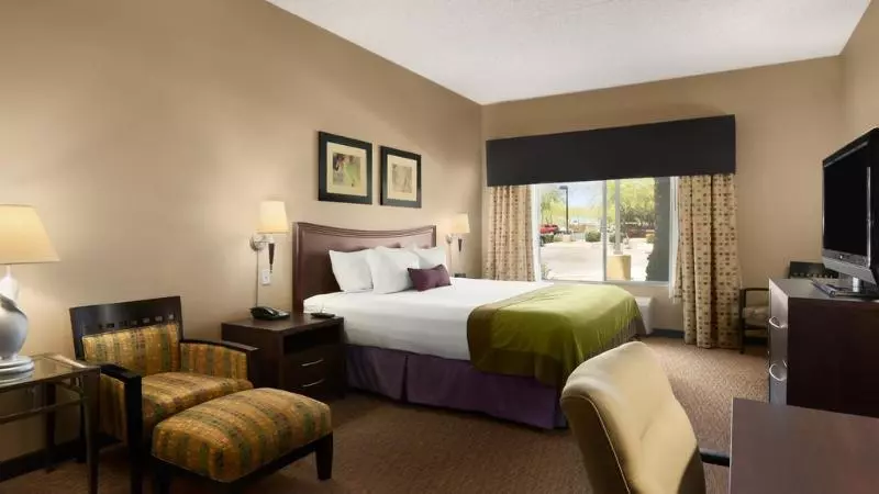 Fotos del hotel Golf View Suites:  2