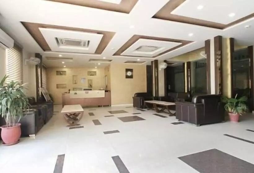 Fotos del hotel The Neo Classic:  3