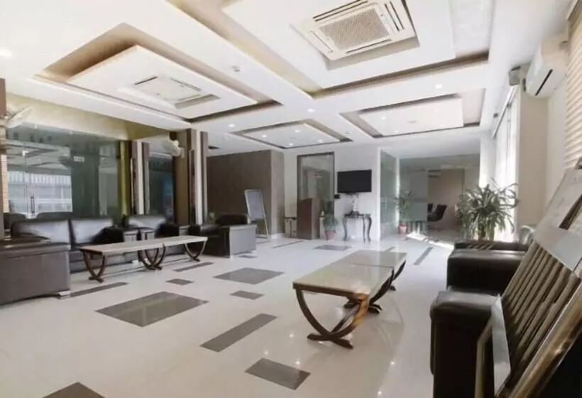 Fotos del hotel The Neo Classic:  4