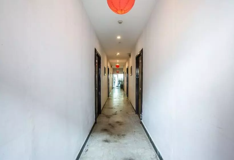 Fotos del hotel Grand Tiara:  11