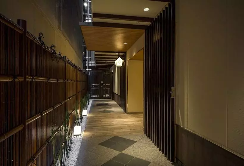 Sotetsu Fresa Inn Kyotoshijokarasuma