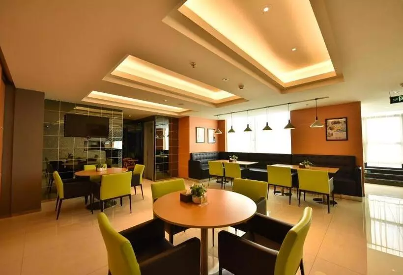 Fotos del hotel Jinjiang Inn Haikou Binhai Avenue Qilou Old Street:  4