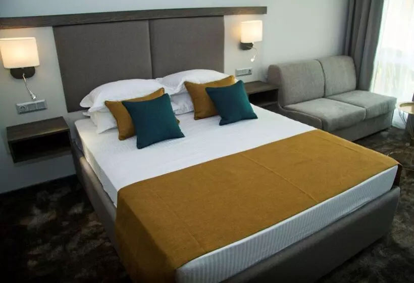 Fotos del hotel Best Western Plus Premium Inn:  22
