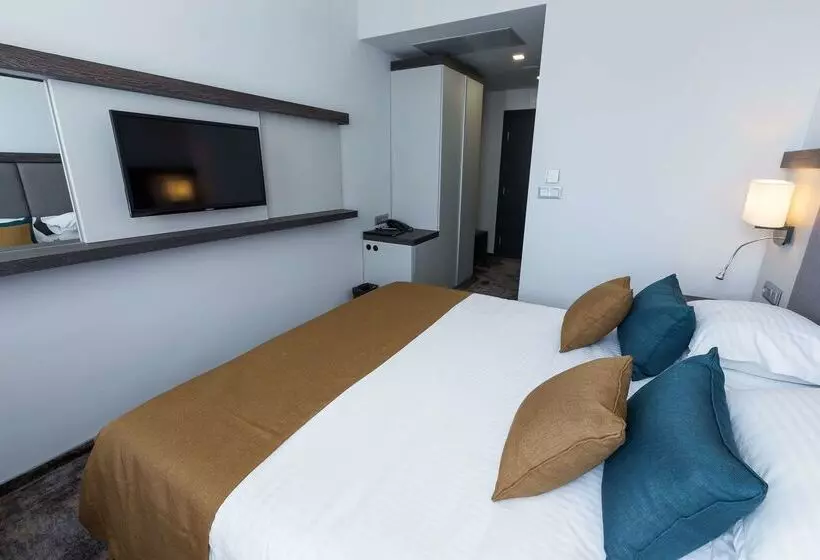 Fotos del hotel Best Western Plus Premium Inn:  3
