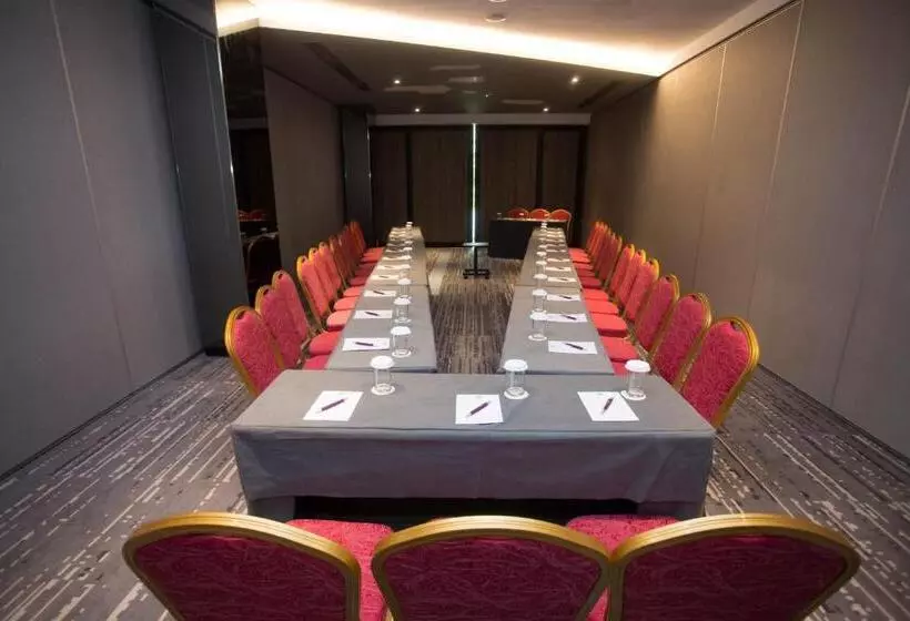 Fotos del hotel Ibis Styles Batam Nagoya:  7