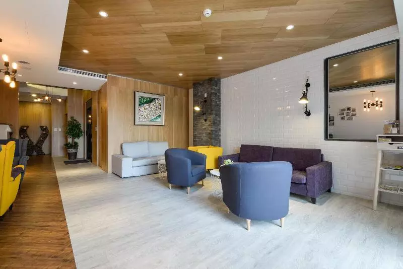 Fotos del hotel R7:  6