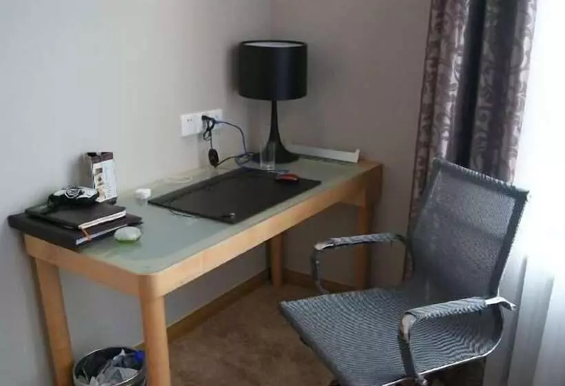 Fotos del hotel New Beacon Xu Dong International:  24