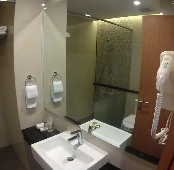 Fotos del hotel Geary Hotel Bandung:  2