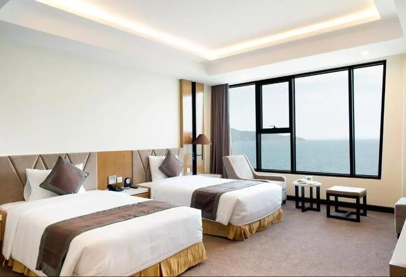 Fotos del hotel Muong Thanh Luxury Da Nang:  8