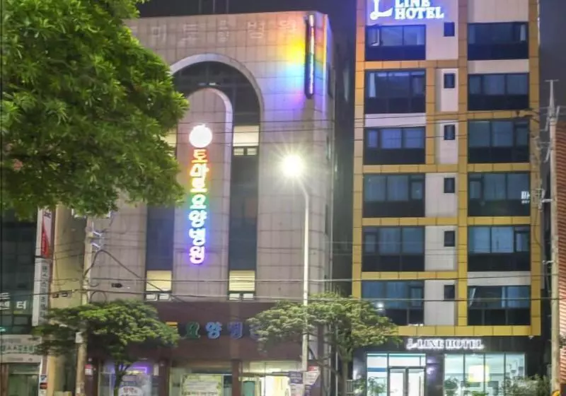 Fotos del hotel Line:  10