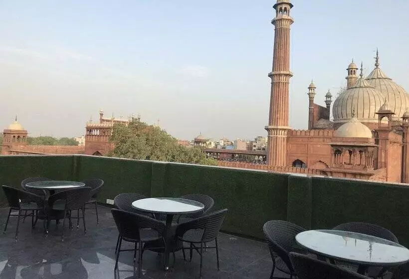 Fotos del hotel Aiwaneshahi:  22