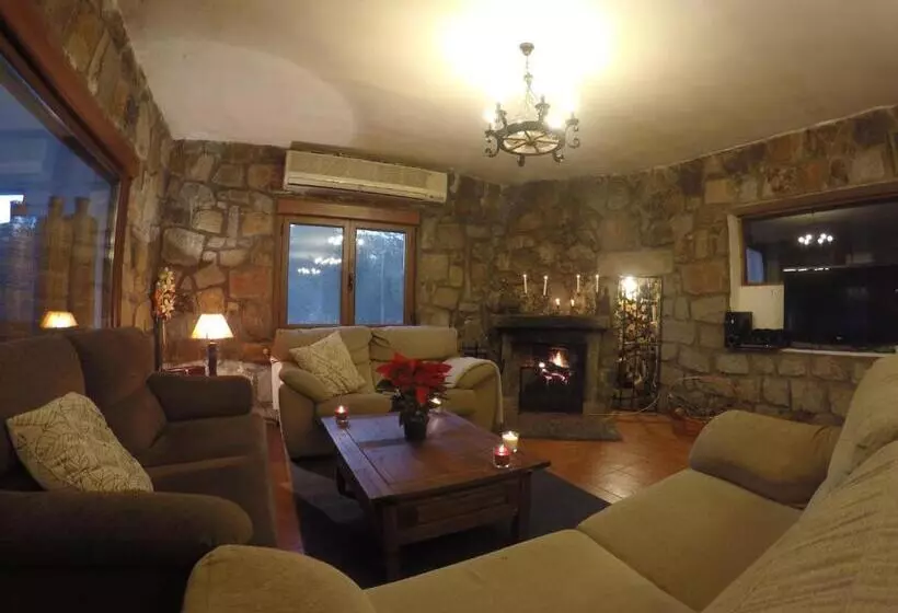 Fotos del hotel Rural El Arca De Noé:  12