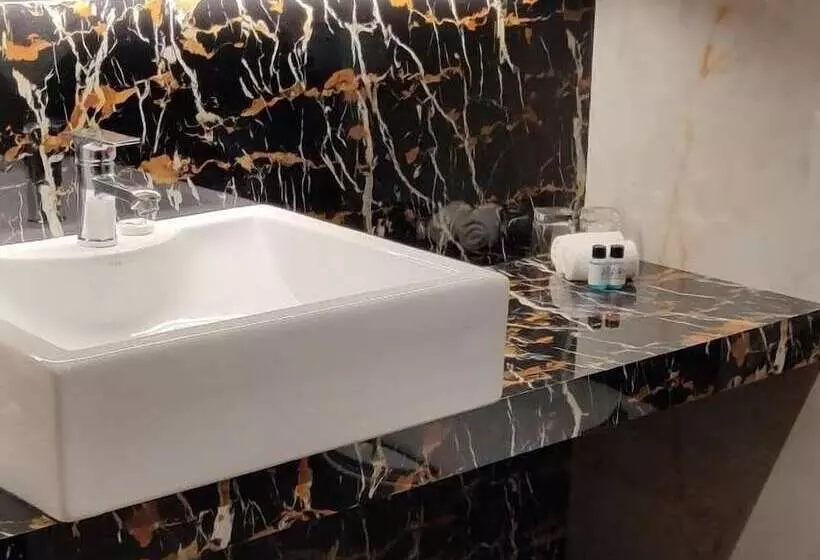 Fotos del hotel The Byke Signature:  24