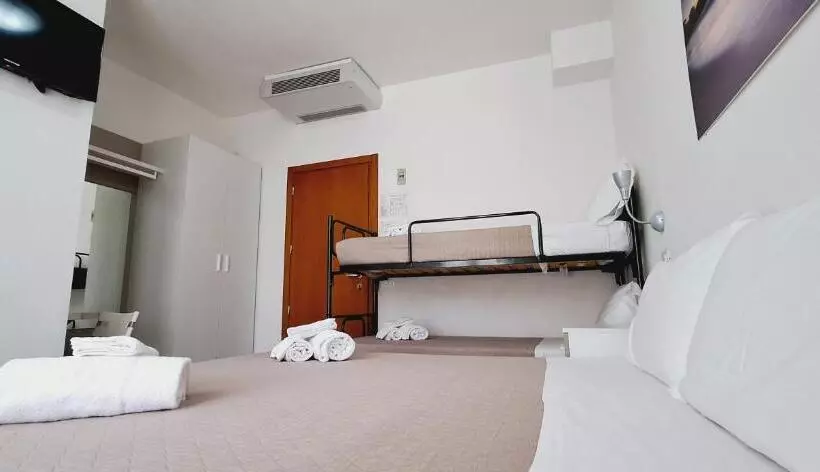 Fotos del hotel Sasselli:  7