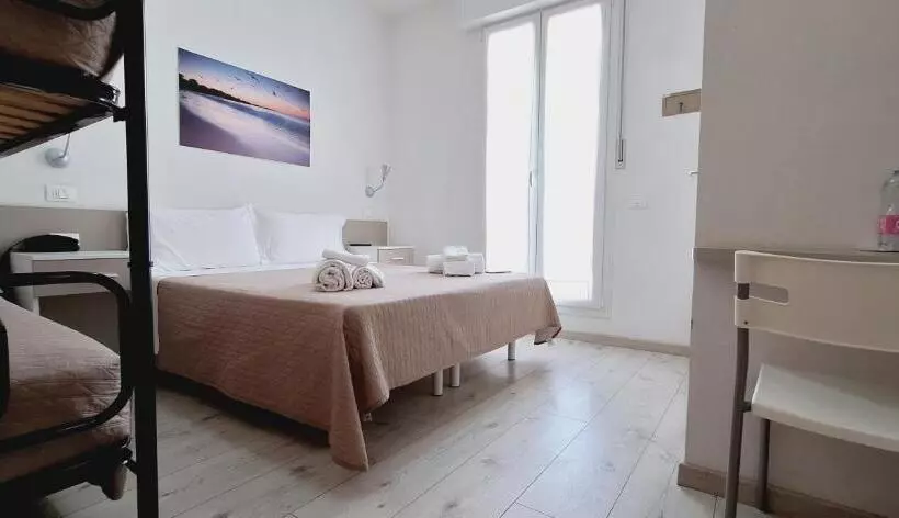 Fotos del hotel Sasselli:  15