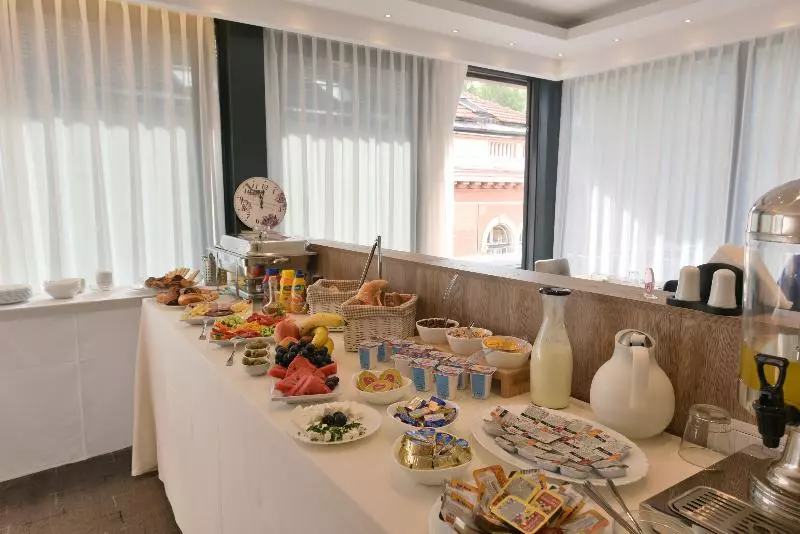 Fotos del hotel City One Diamond:  14