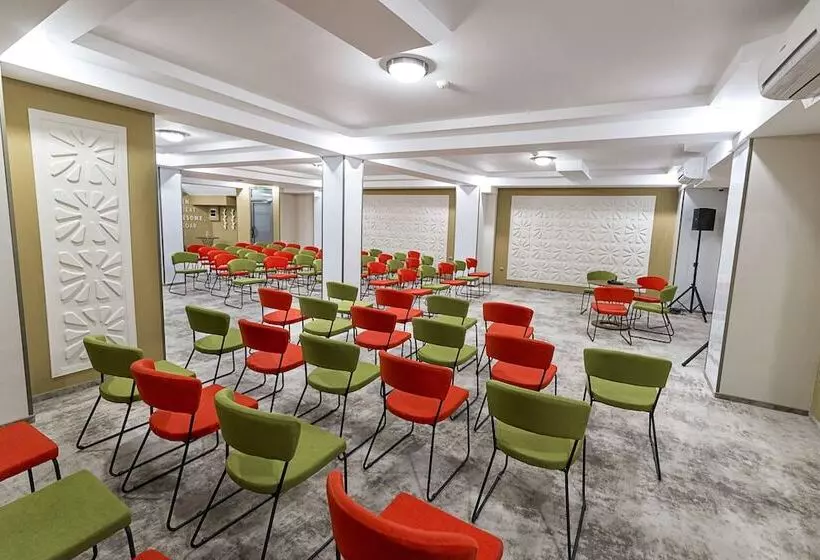 Fotos del hotel Prestige Boutique Hotel Craiova:  15