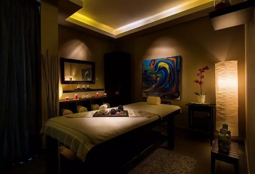 Golden Tulip Doha
