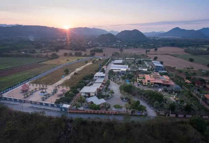 Fotos del hotel Grandsiri Resort Khaoyai:  15