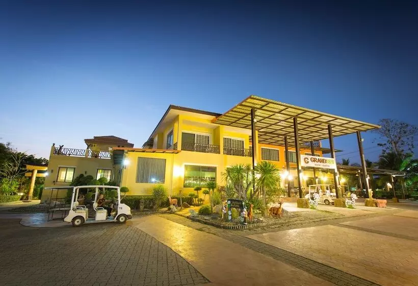 Fotos del hotel Grandsiri Resort Khaoyai:  2
