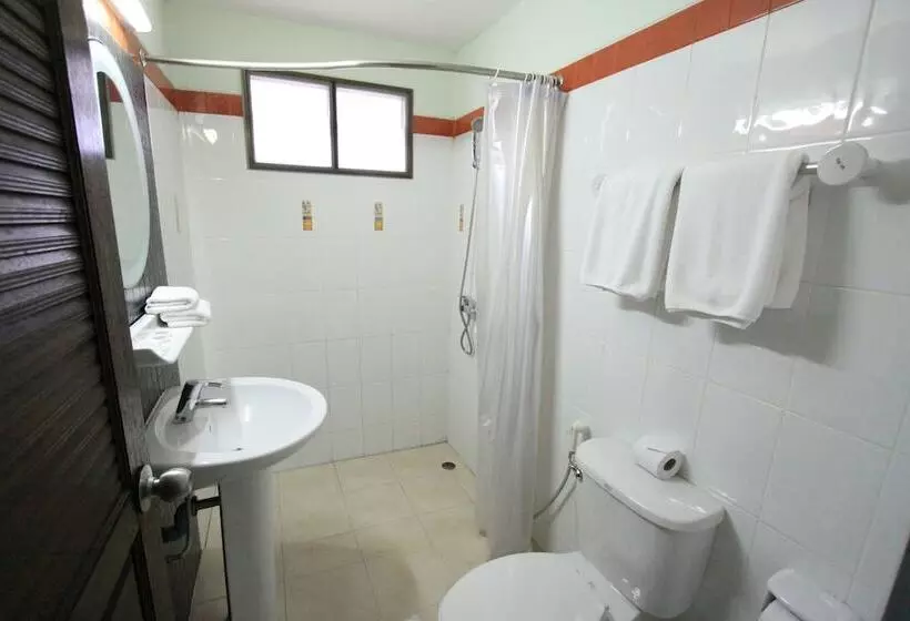 Fotos del hotel Rangrong:  8