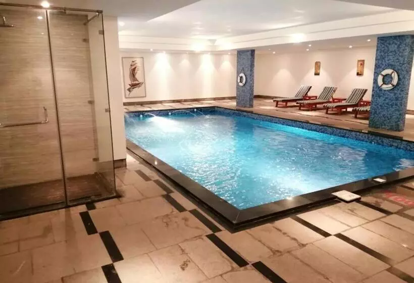 Fotos del hotel Aber 102:  11