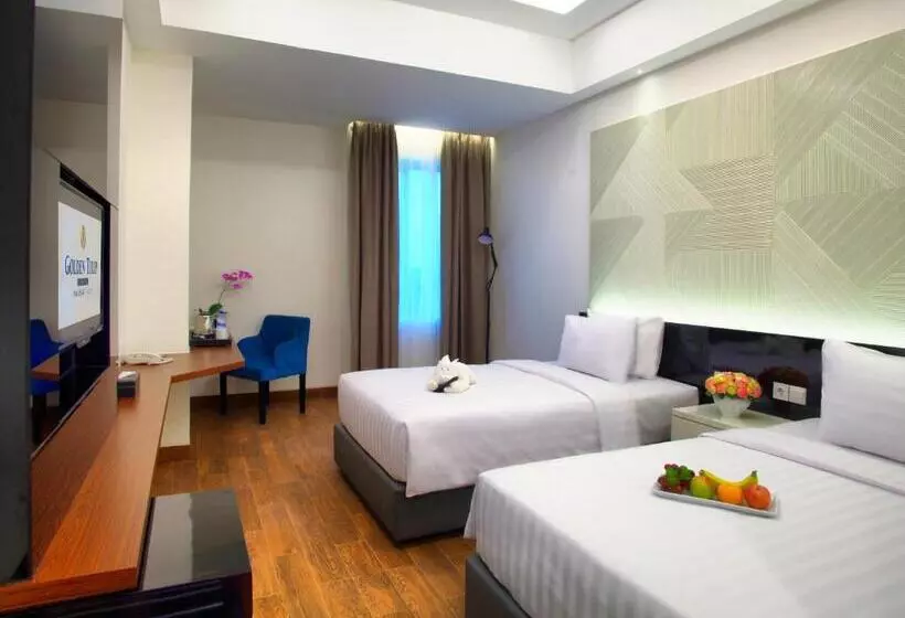 Fotos del hotel Golden Tulip Essential Makassar:  2