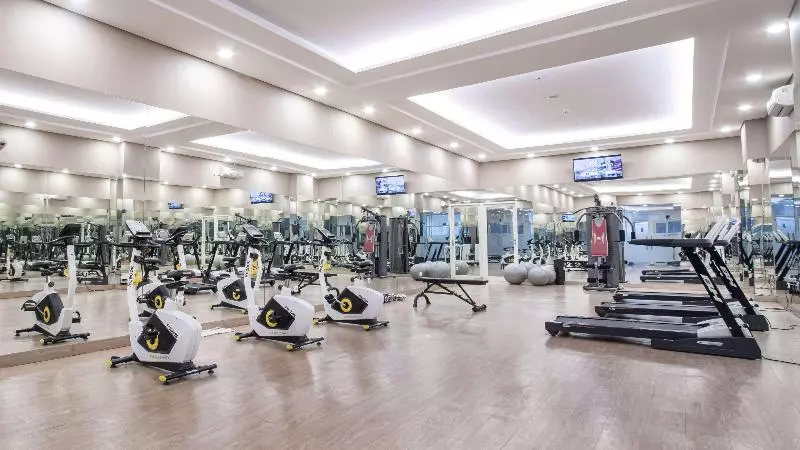 Fotos del hotel Golden Tulip Essential Makassar:  5