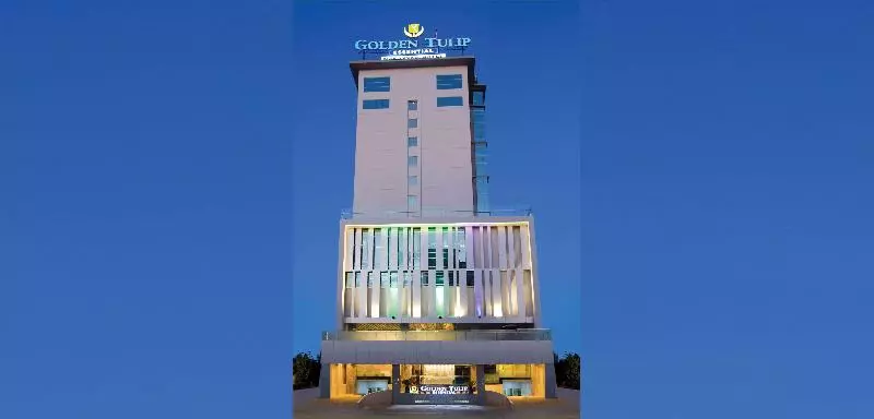Golden Tulip Essential Makassar