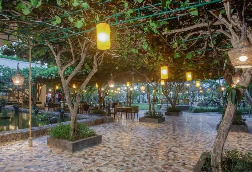 Fotos del hotel Grand Rohan Jogja:  20