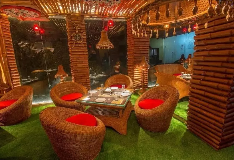 Fotos del hotel Fab East View:  11