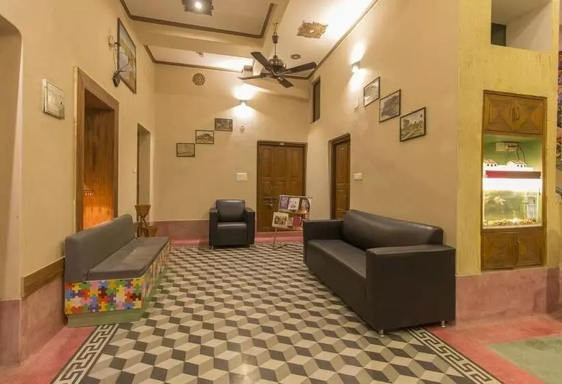 Fotos del hotel Fab East View:  3