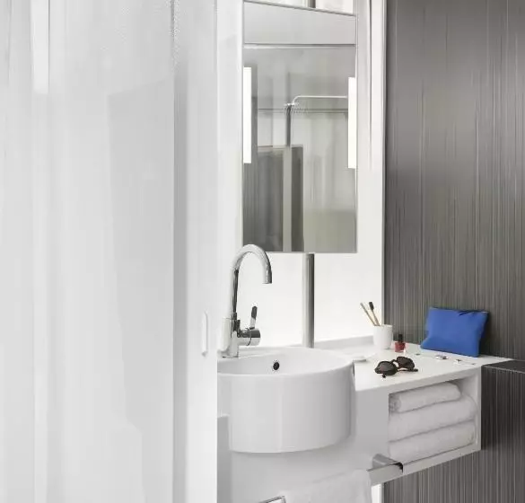 Fotos del hotel Okko Hotels Paris Porte De Versailles:  8