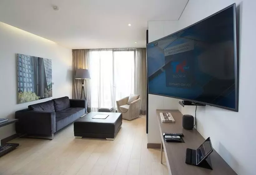 Fotos del hotel 100 Luxury Suites By Preferred:  23
