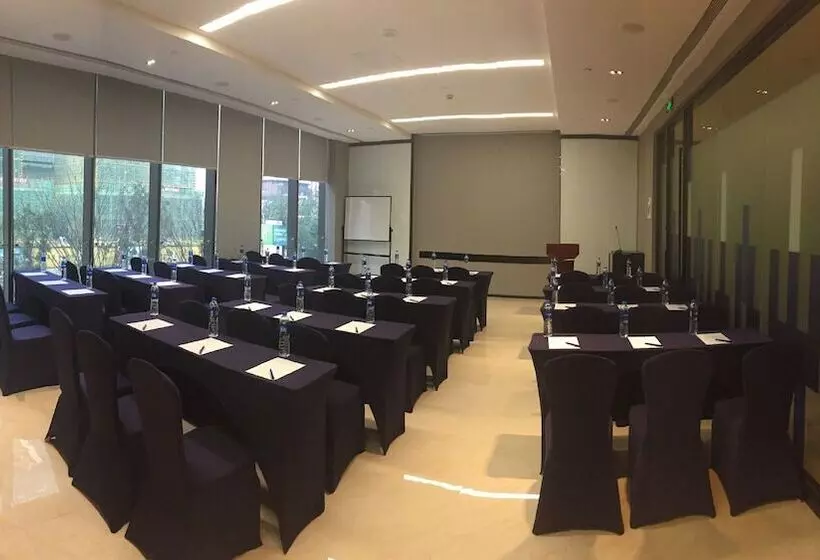 Fotos del hotel Holiday Inn Express Fuzhou Downtown, An Ihg:  6