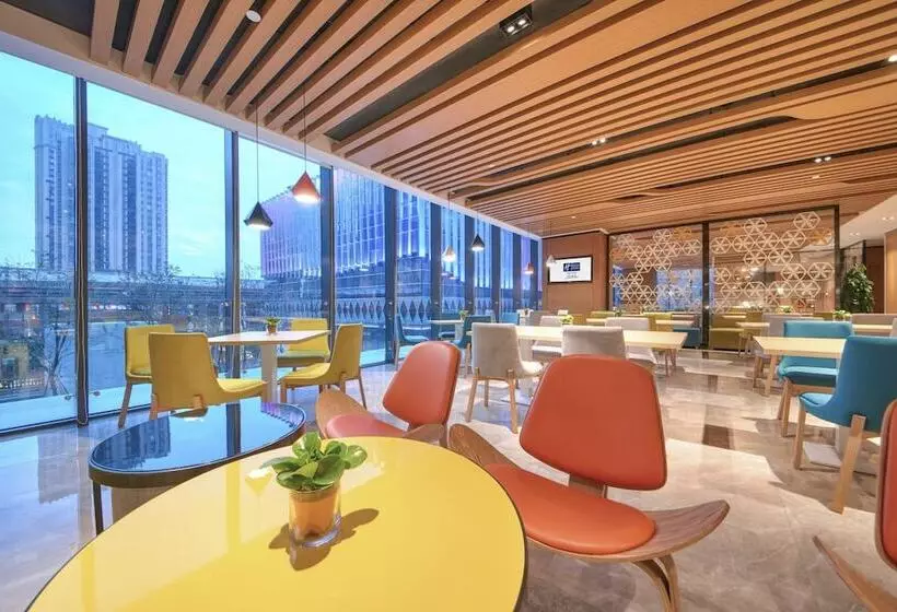 Fotos del hotel Holiday Inn Express Fuzhou Downtown, An Ihg:  13