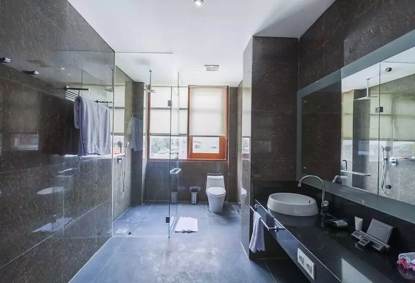 Fotos del hotel Imani Suites:  5