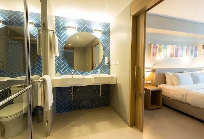 Fotos del hotel Oakwood  Journeyhub Phuket:  7