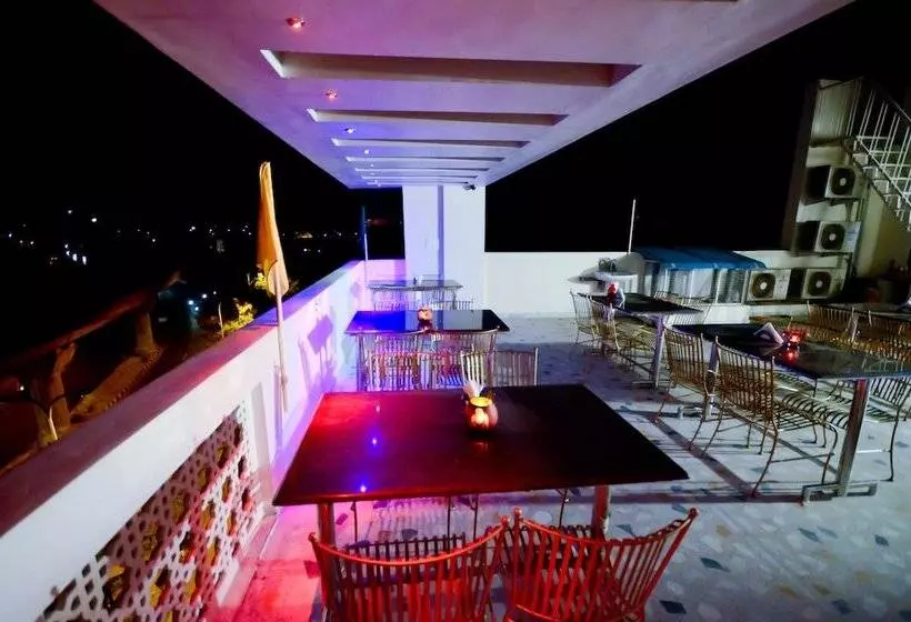 Fotos del hotel Sunday Inn:  4