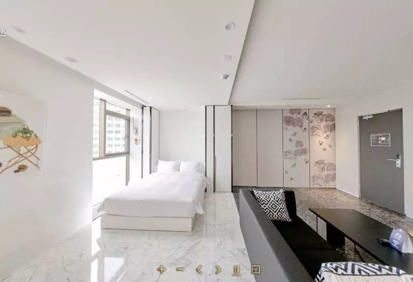 Fotos del hotel Stayrak:  14