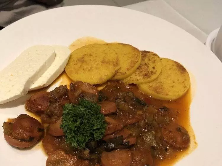 Fotos del hotel F Sur Inn:  11
