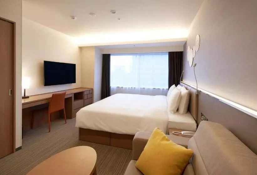 Holiday Inn & Suites Shin Osaka, An Ihg