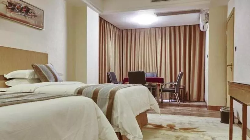 Fotos del hotel Greentree Alliance Foshan West Station Luowu Road:  24