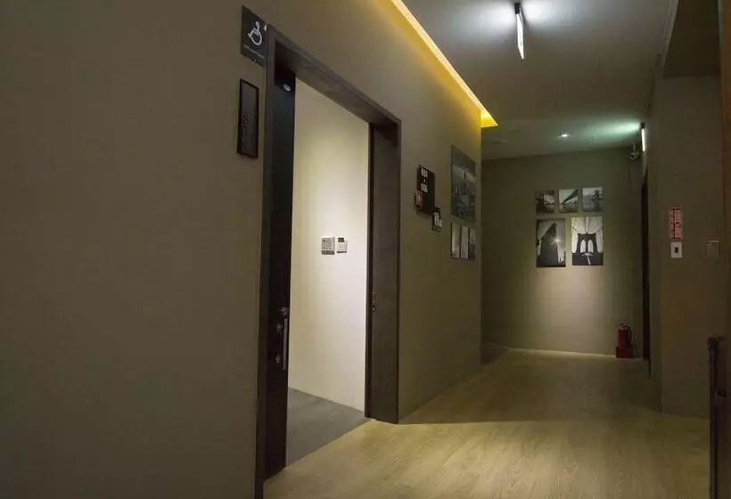Fotos del hotel G11:  2