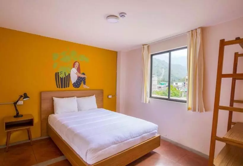 Fotos del hotel Selina Baños:  9