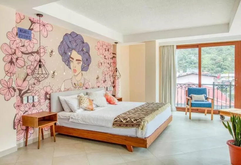 Fotos del hotel Selina Baños:  16