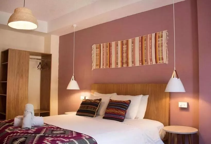 Fotos del hotel Selina Baños:  20