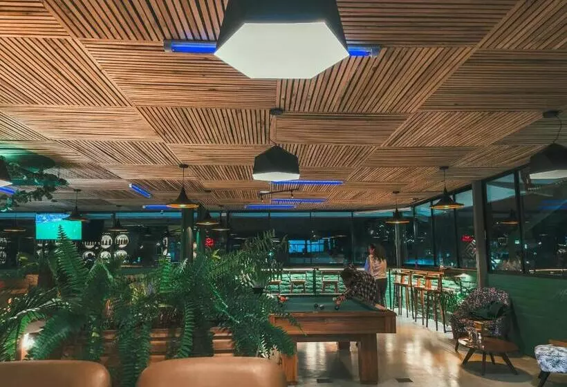 Fotos del hotel Selina Baños:  14