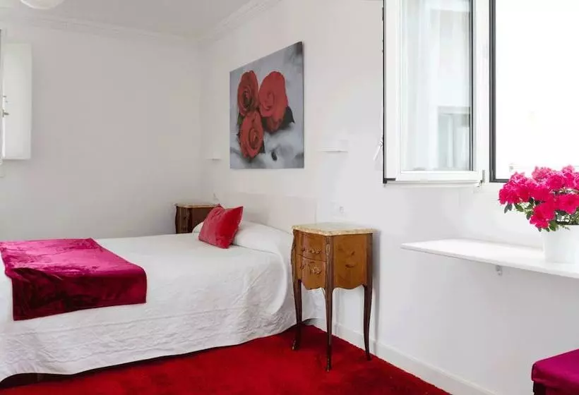 Fotos del hotel La Casa De Las Camelias:  21